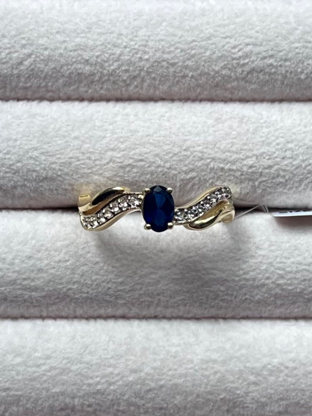 R165 | Genuine Blue Sapphire & White Topaz Ring